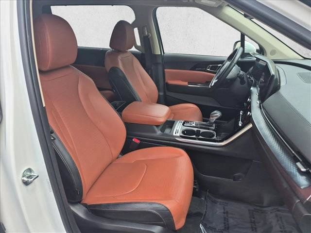 Used 2024 Kia Carnival SX Prestige FWD image 23