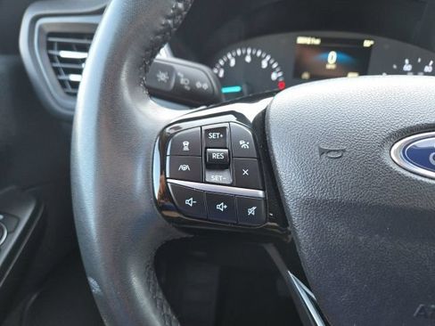 Used 2022 Ford Escape SEL AWD/4WD image 23