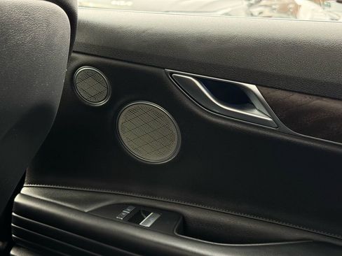 Used 2024 Genesis G80 image 55