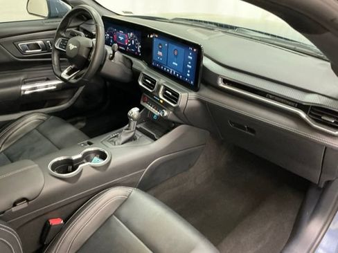 Used 2024 Ford Mustang Premium RWD image 15
