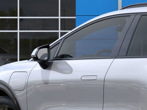 New 2025 Chevrolet Equinox EV RS w/ Convenience Package II image 12