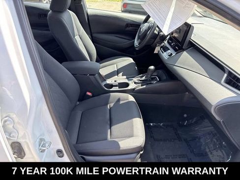 Used 2024 Toyota Corolla LE FWD image 6
