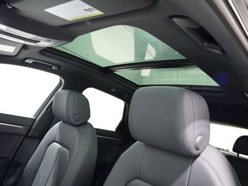 Used 2023 Audi Q3 2.0T Premium image 19