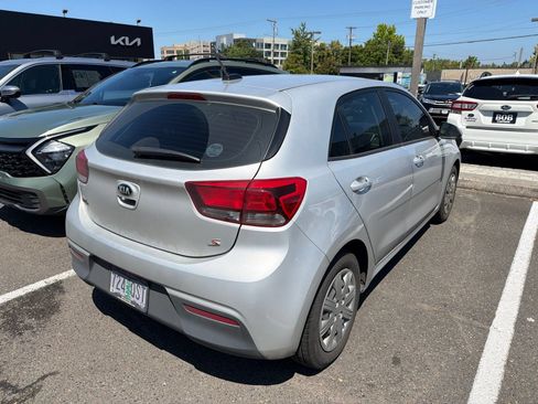Used 2021 Kia Rio S FWD image 4
