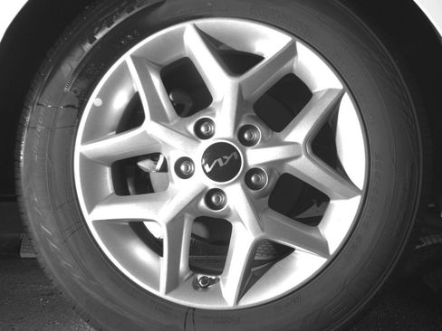 Used 2025 Kia Soul LX w/ LX Technology Package image 15