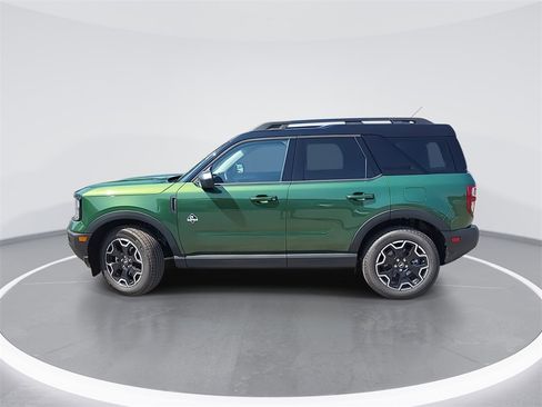 New 2025 Ford Bronco Sport Outer Banks image 5