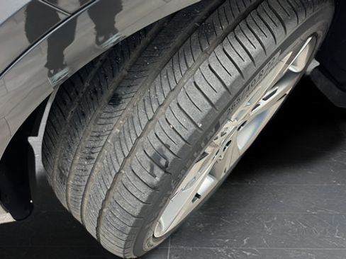 Used 2024 Genesis GV80 3.5T Advanced AWD/4WD image 40