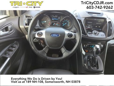 Used 2015 Ford Escape Titanium image 19