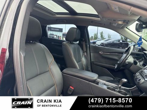 Used 2017 Chevrolet Impala Premier FWD image 4