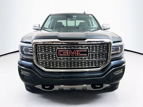 Used 2018 GMC Sierra 1500 Denali w/ Denali Ultimate Package image 2