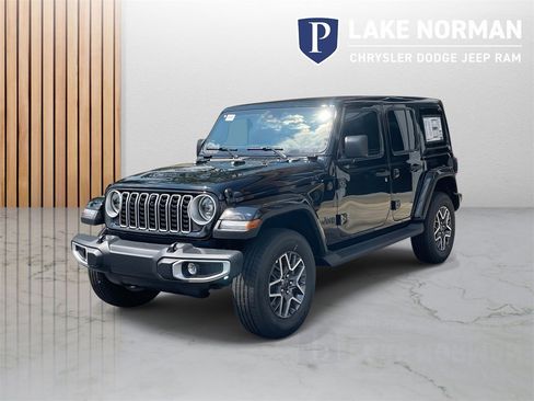 New 2025 Jeep Wrangler Sahara image 4