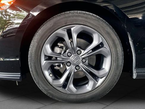 Used 2023 Honda Accord EX image 10