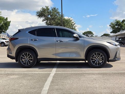 Used 2024 Lexus NX 250 FWD w/ Towing Package (2000 Lbs) image 3