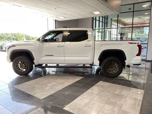 Used 2025 Toyota Tundra Limited w/ TRD Off-Road Package AWD/4WD image 4