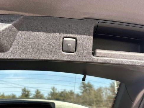 Used 2024 Ford Escape Active w/ Tech Pack #2 image 9