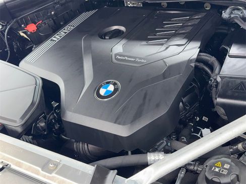 Used 2025 BMW X4 xDrive30i image 61