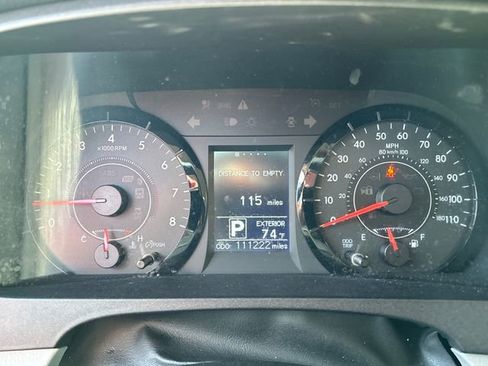 Used 2015 Toyota Sienna LE FWD image 16