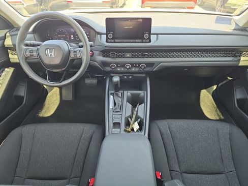 Certified 2025 Honda Accord LX image 9