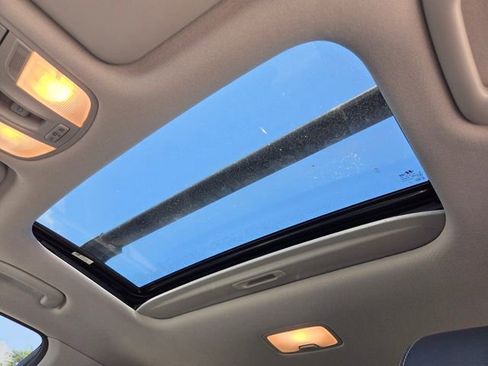 Used 2021 Hyundai Kona Limited image 17