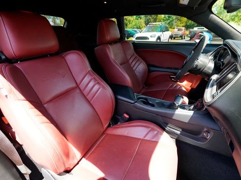 Used 2023 Dodge Challenger SRT Hellcat w/ Driver Convenience Group RWD image 34