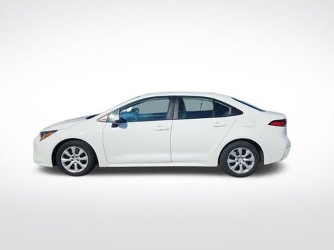 Certified 2024 Toyota Corolla LE image 14