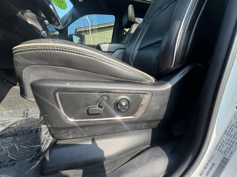 Used 2022 RAM 1500 Limited AWD/4WD image 21