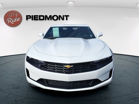 Used 2024 Chevrolet Camaro LT image 4