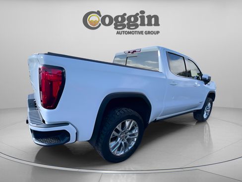 Used 2022 GMC Sierra 1500 AT4X image 23