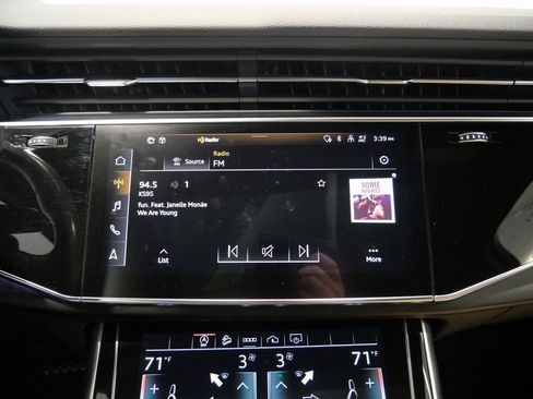 Used 2022 Audi Q7 3.0T Premium Plus image 18