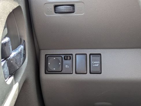 Used 2021 Nissan Frontier SV w/ Midnight Edition Floor Mats RWD image 24