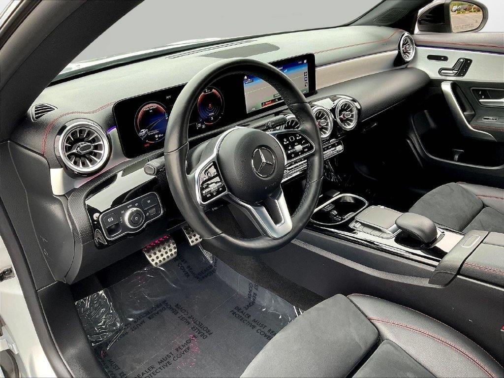 Used 2023 Mercedes-Benz CLA 250 4MATIC image 19
