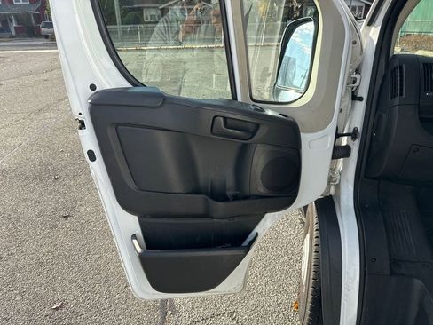 Used 2017 RAM ProMaster 3500 image 12