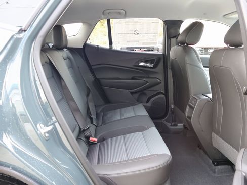 New 2026 Chevrolet Trax LT w/ Driver Confidence Package image 28