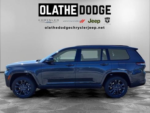 New 2026 Jeep Grand Cherokee L Limited AWD/4WD image 19