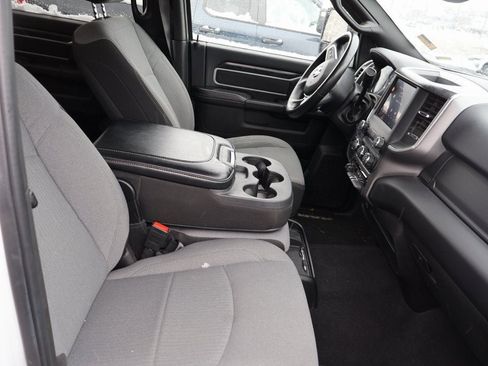 Used 2024 RAM 2500 Big Horn image 10