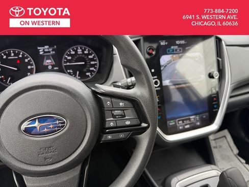 Used 2024 Subaru Crosstrek 2.0i Premium image 40