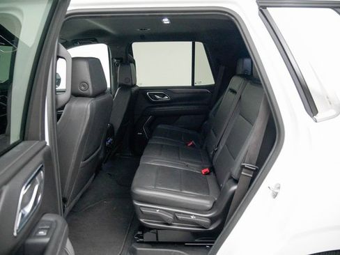 Used 2024 Chevrolet Tahoe LT image 23