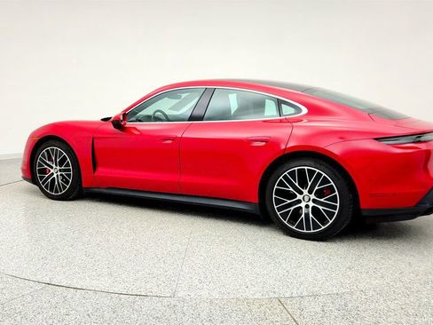 Used 2024 Porsche Taycan 4S image 7