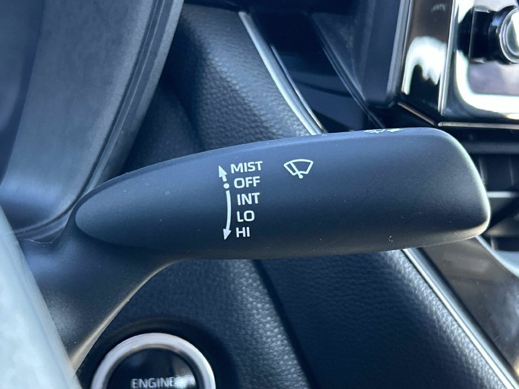 Used 2024 Toyota Corolla LE w/ LE Convenience Package FWD image 31