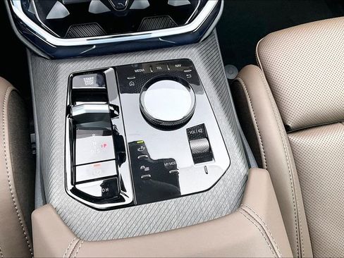 New 2026 BMW X3 xDrive30 w/ Premium Package image 19