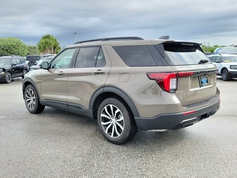 New 2026 Ford Explorer ST-Line RWD image 7