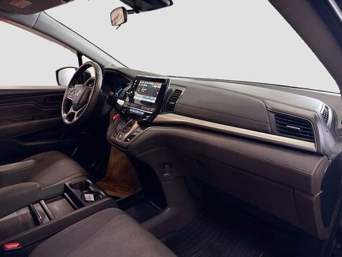Used 2018 Honda Odyssey EX image 29