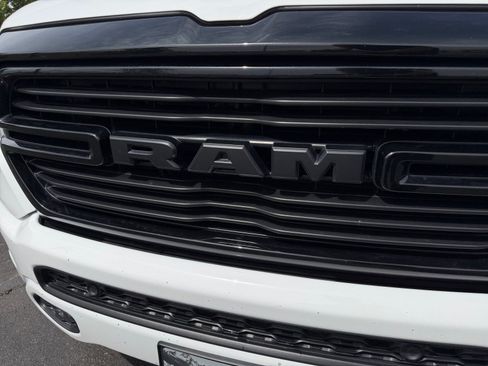 Used 2022 RAM 1500 Laramie AWD/4WD image 22