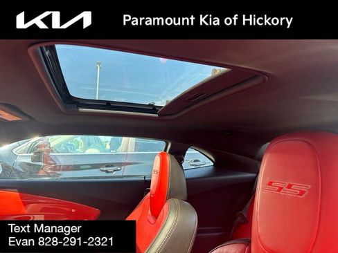 Used 2010 Chevrolet Camaro SS w/ RS Package RWD image 4