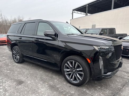 Used 2023 Cadillac Escalade Sport image 1