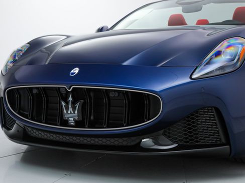 Certified 2026 Maserati GranCabrio Modena AWD/4WD image 13