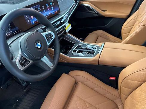 New 2026 BMW X6 xDrive40i w/ Premium Package AWD/4WD image 9