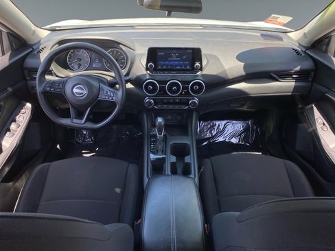 Used 2025 Nissan Sentra S FWD image 10