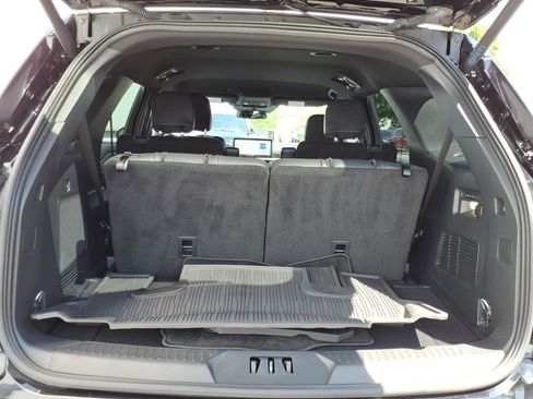 Certified 2025 Ford Explorer ST AWD/4WD image 8