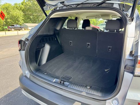 Used 2022 Ford Escape SE w/ Convenience Package AWD/4WD image 30